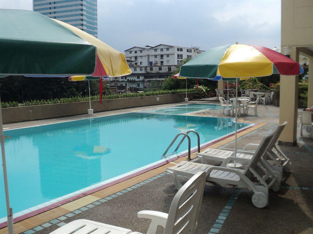 Chaleena Princess Hotel กรุงเทพมหานคร ภายนอก รูปภาพ